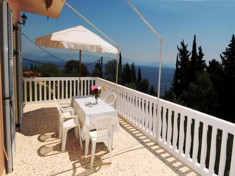 Apostolos & Eleni Family Apartments Perama  Dış mekan fotoğraf