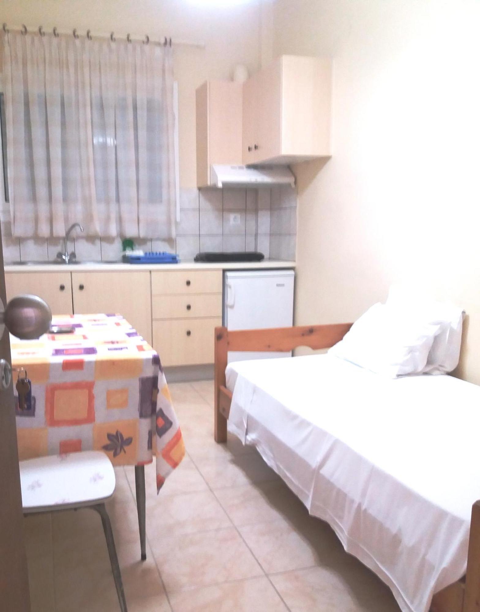 Apostolos & Eleni Family Apartments Perama  Dış mekan fotoğraf