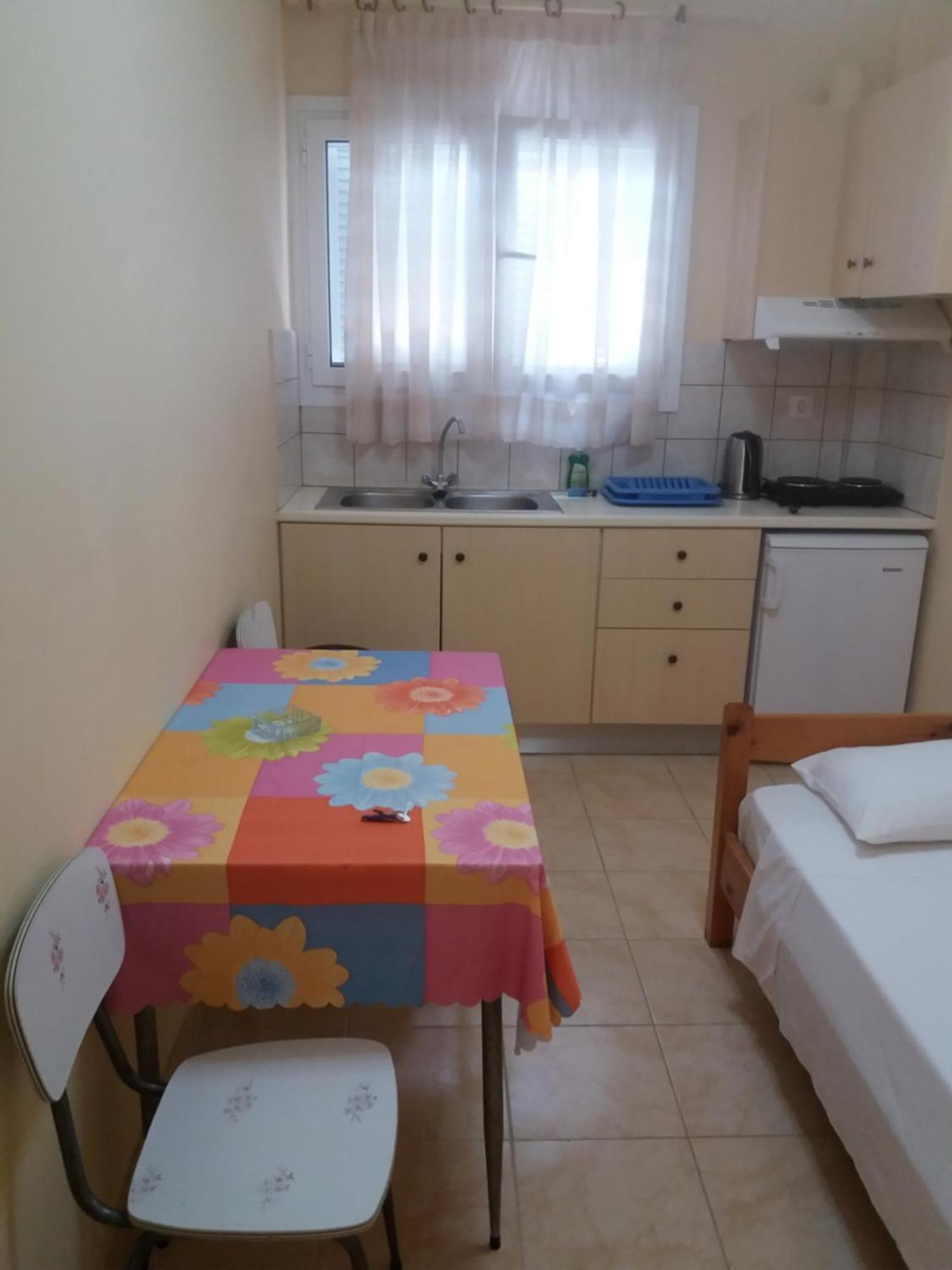 Apostolos & Eleni Family Apartments Perama  Dış mekan fotoğraf